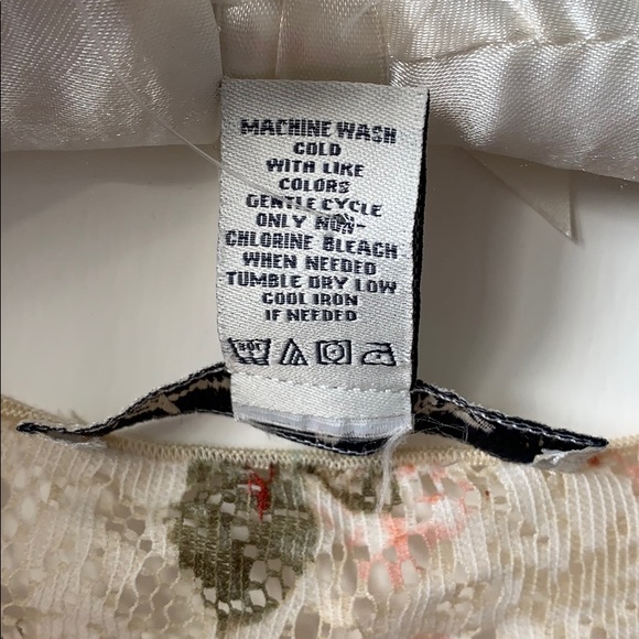 American Rag Lace Tank - Picture 11 of 13